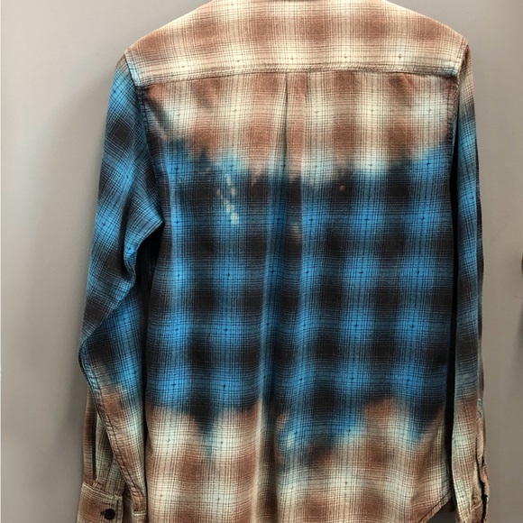 Custom Bleached Flannel Shirt, Sz Mens M (slim fit). - Picture 3 of 9